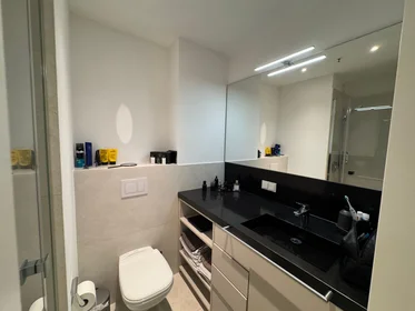 Private room at Speditionstraße, 8, image 1 of 10