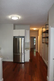 Gesamte Unterkunft im Wohnheim in der 320, Warren St., Unit 2, Roxbury, Boston, MA, 02119, bild 16 von 31