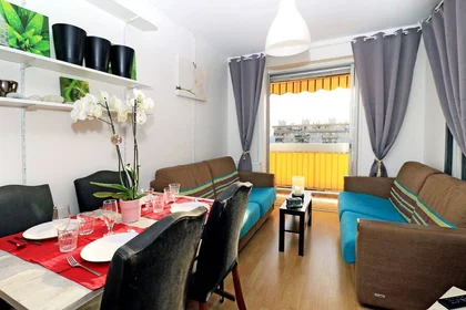Private room at Nice, 06200, image 1 of 10