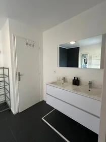 Habitación privada en Antibes, 06600, imagen 10 de 15