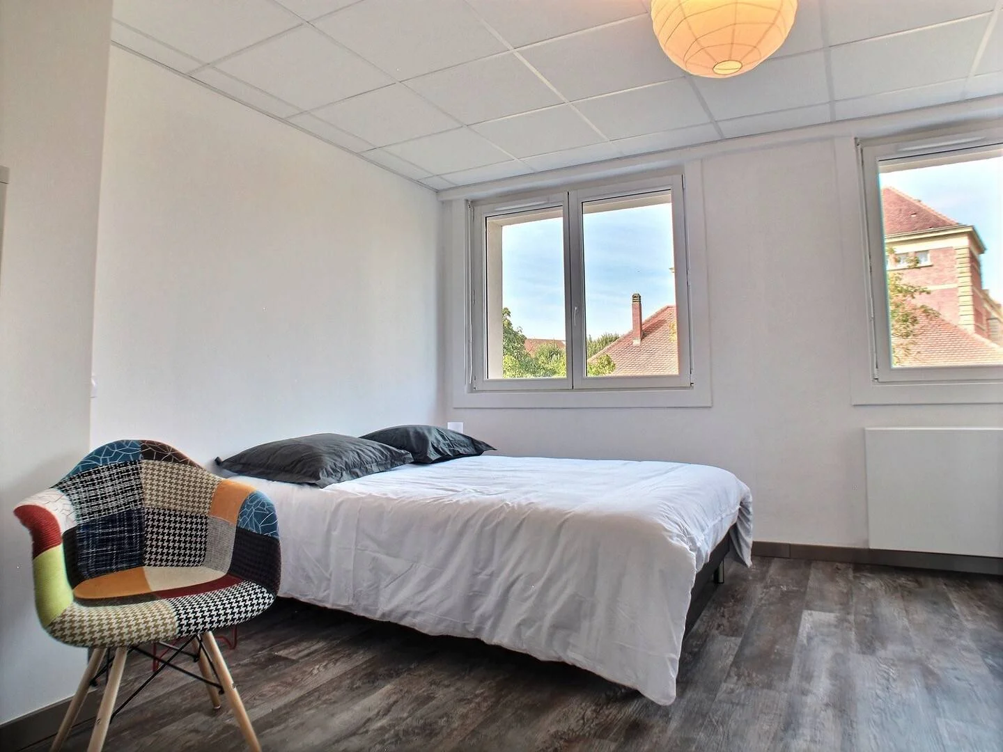 Quarto de estudante económico com localização conveniente em 