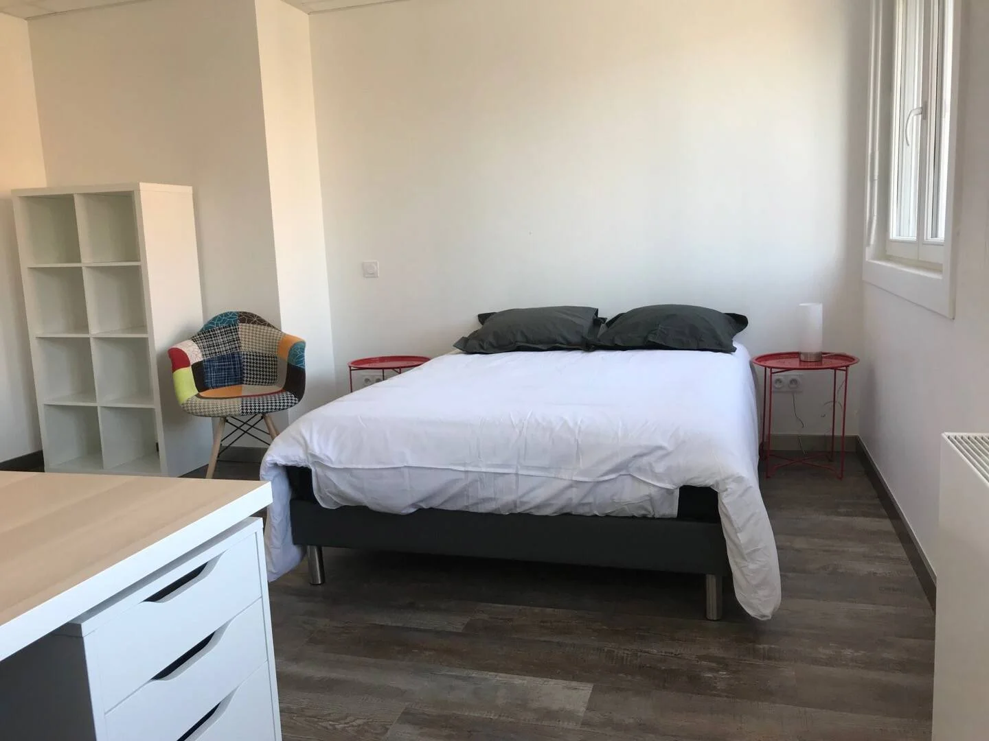 Quarto acolhedor para estudantes disponível em 