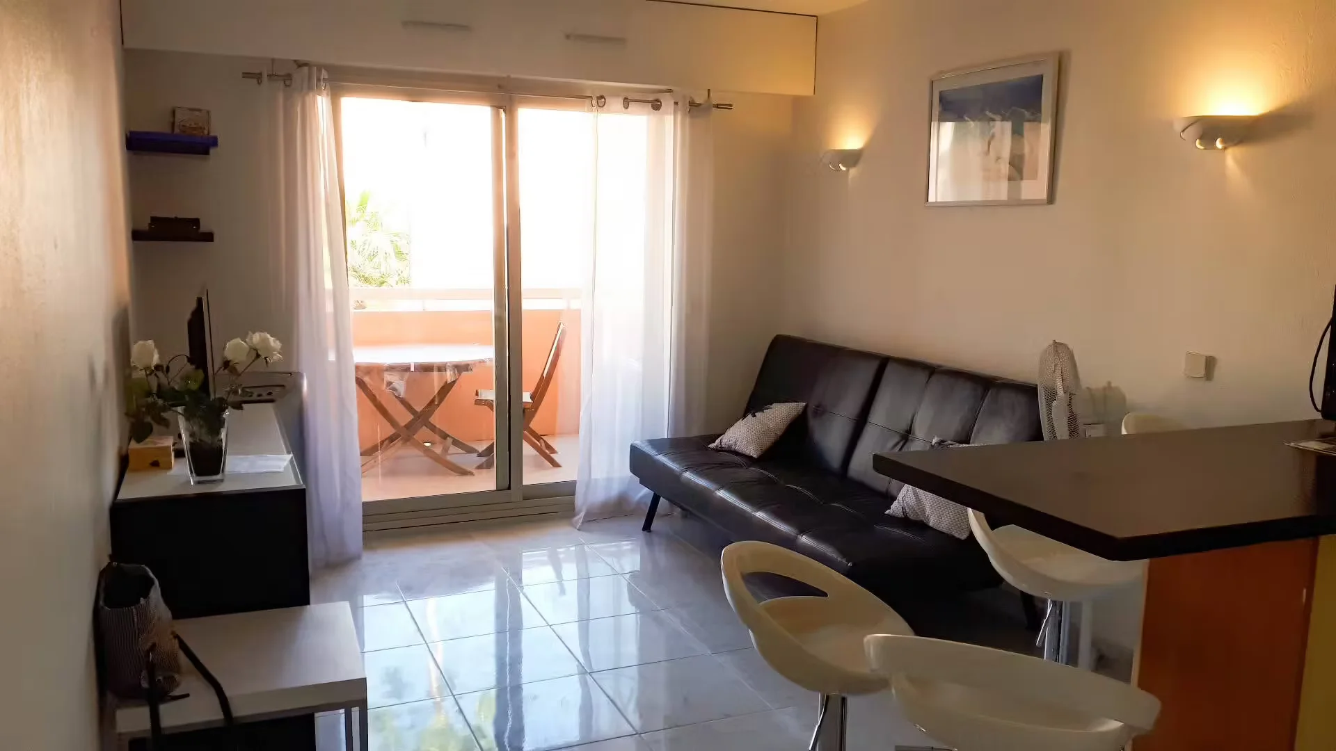Economical student room with convenient location in 