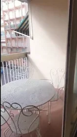 Alquiler de habitación en piso compartido en {area}