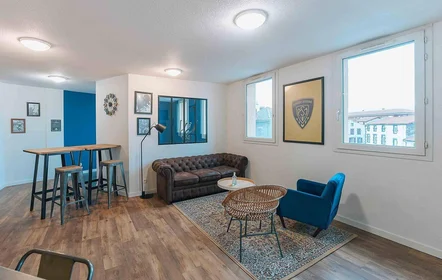 Private room in residence at Clermont-Ferrand, 63000, image 4 of 9