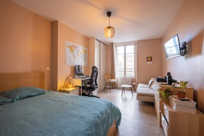 Chambre privée à Saint-denis, 93200, image 5 de 18