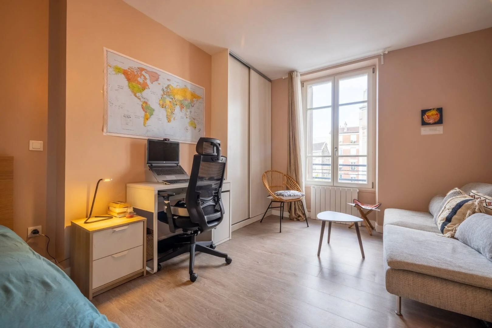 Chambre d'étudiant bon marché à proximité du campus dans 