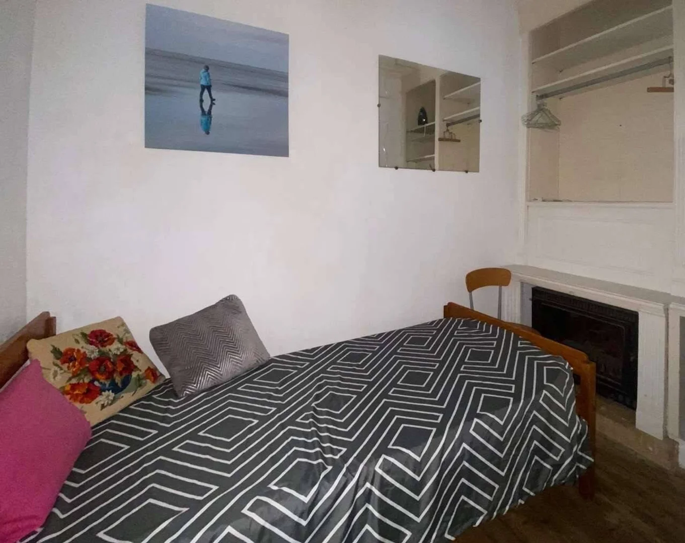 Habitación para estudiantes en  con modernas comodidades