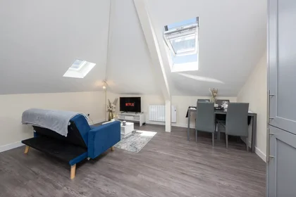 Apartamento inteiro em High Street, Canterbury, imagem 1 de 10