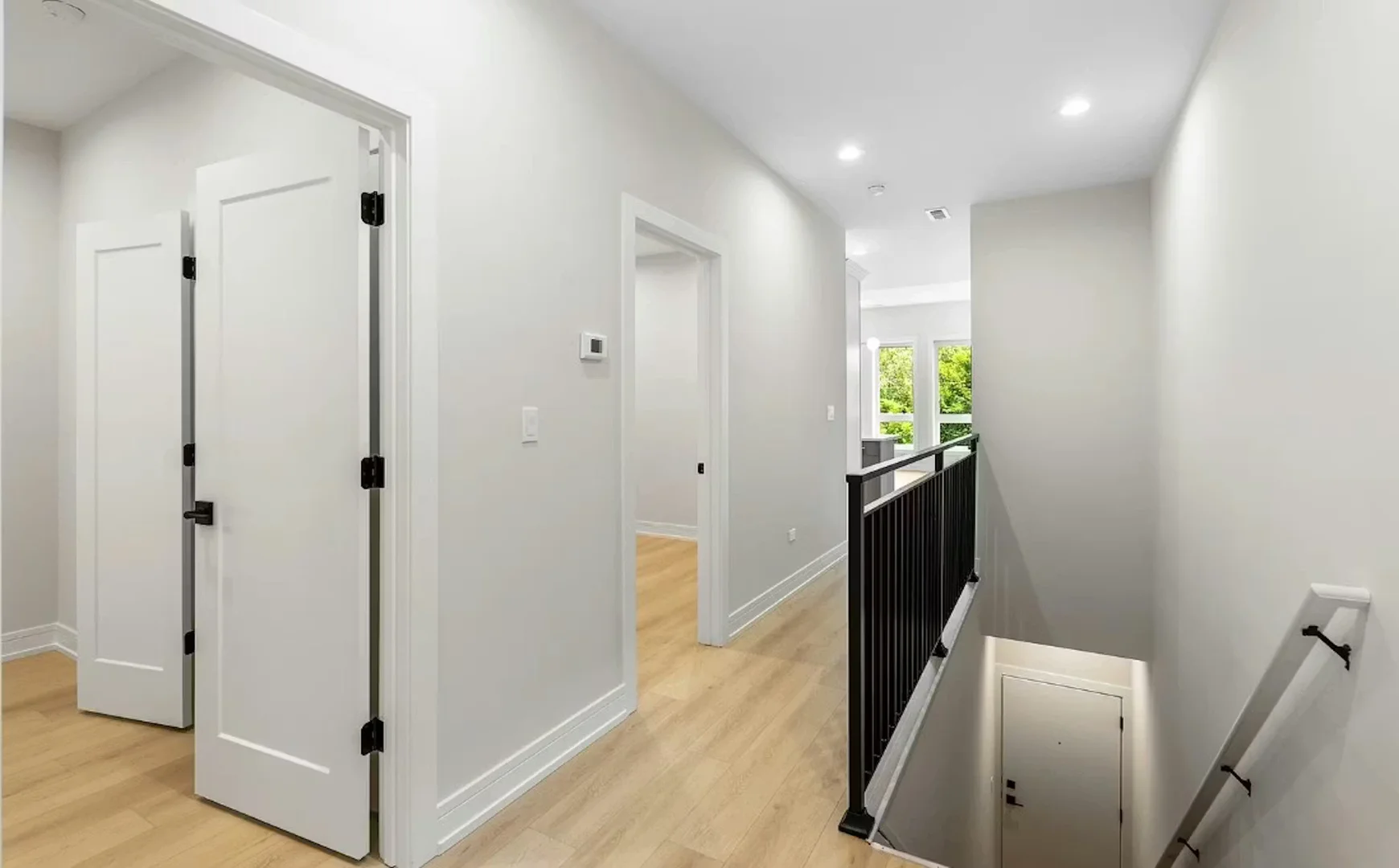 Room for rent in student apartment in , fully furnished