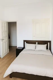 Quarto privado em Avenida Almirante Reis, Lisbon, imagem 1 de 10