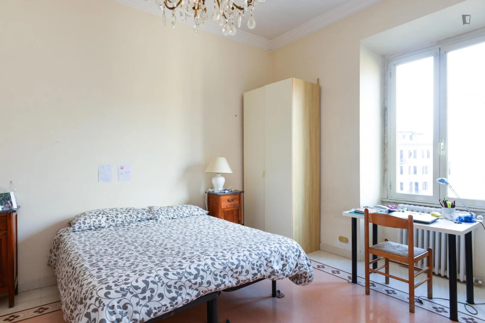 Chambre à louer dans un appartement d'étudiant à , entièrement meublée
