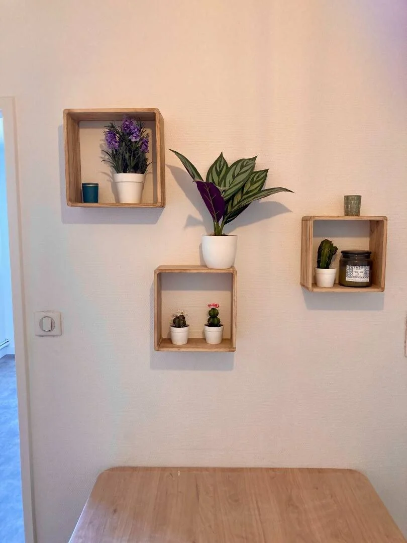Quarto para alugar em apartamento de estudantes em , totalmente mobilado