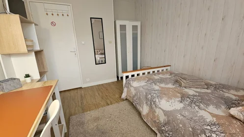 Private room at Rouen, 76000, image 18 of 29