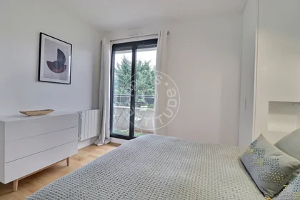 Entire apartment at Rue Castéja, image 14 of 19