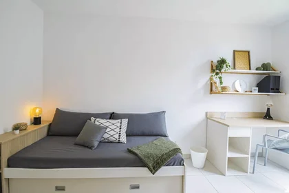 Stanza privata in Aix-en-Provence, 13100, immagine 1 di 10