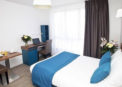 Stanza privata in residence in Rueil-Malmaison, 92500, immagine 1 di 10