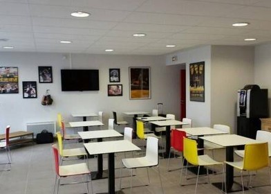 Stanza privata in residence in Rueil-Malmaison, 92500, immagine 3 di 10