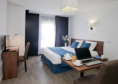 Stanza privata in residence in Rueil-Malmaison, 92500, immagine 9 di 10