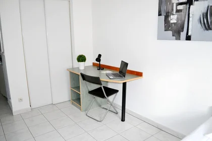 Chambre privée en résidence à Aix-en-Provence, 13100, image 3 de 19