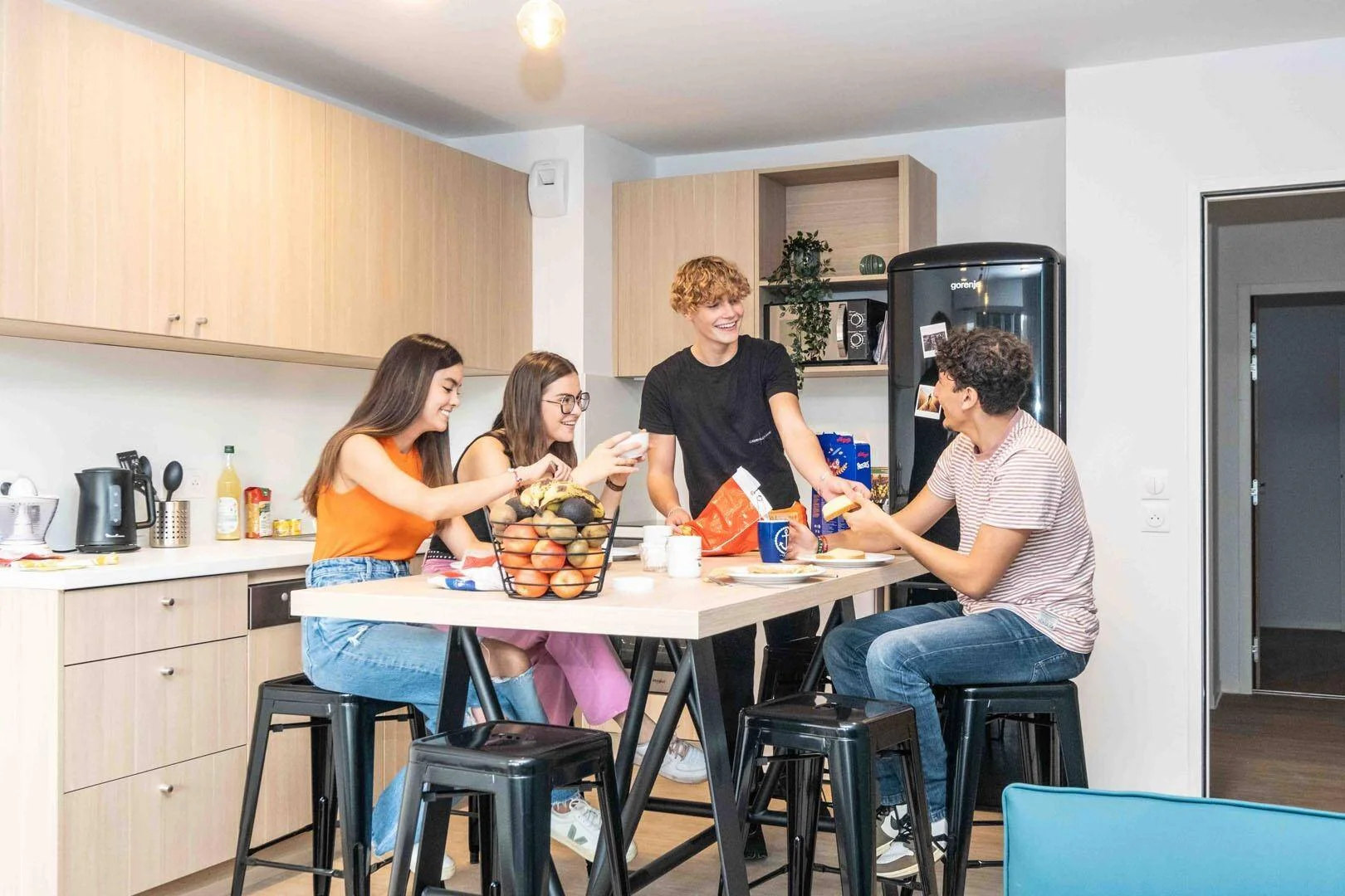 Chambre d'étudiant confortable et spacieuse dans 