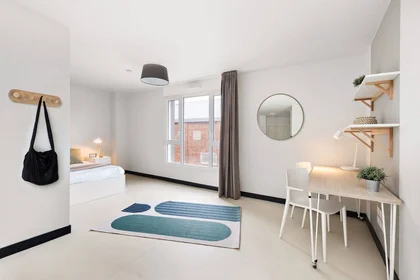 Privatzimmer im Wohnheim in der Le Havre, 76600, bild 2 von 10