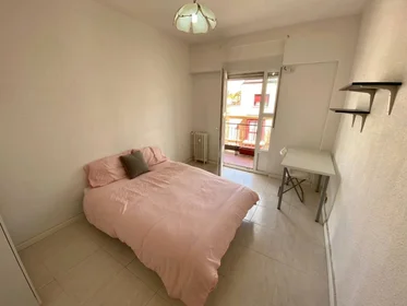 Stanza privata in Madrid, 28001, immagine 1 di 10