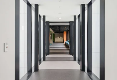 Estudio en residencia en 121 Mayoral Drive, Auckland Central, Auckland 1010, New Zealand, imagen 40 de 49