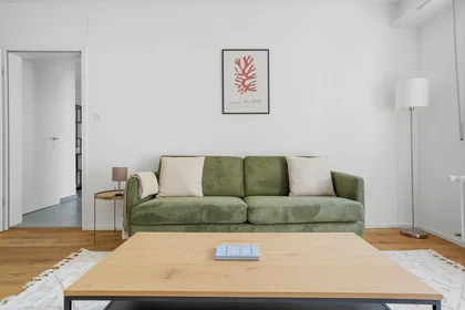 Privatzimmer in der Sierenzerstrasse, 38, bild 1 von 10