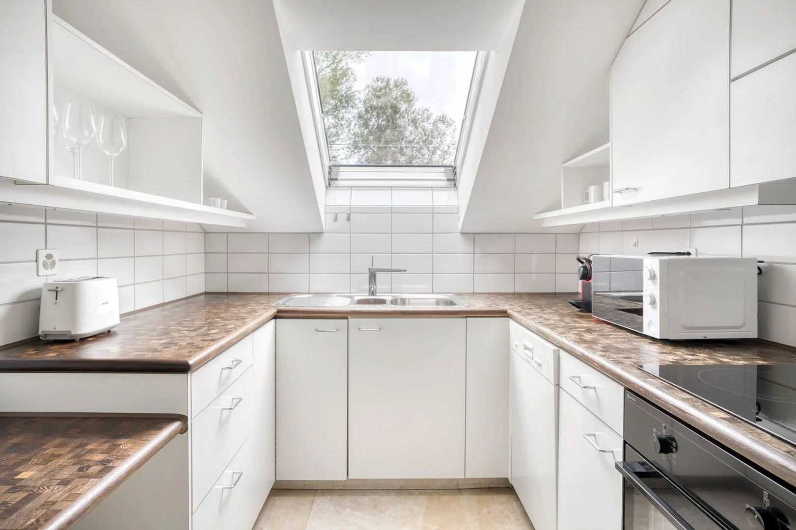 Quarto amigo do estudante em  com comodidades modernas