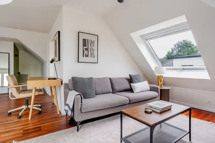 Private room at Hadlaubstrasse, 4, image 1 of 10