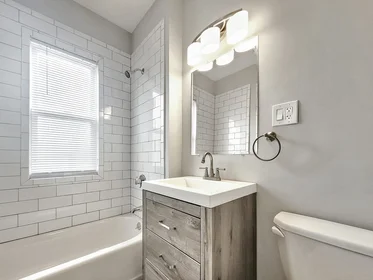 Entire place in residence at 35, Dunlap, Unit 3, Dorchester, Boston, MA, 02124, image 5 of 9