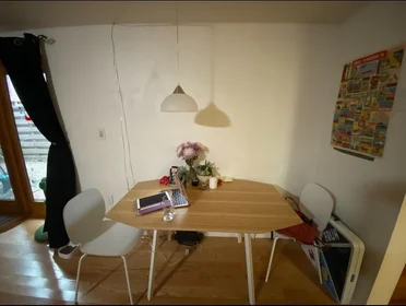 Entire place in residence at 103, Gainsborough, Unit 007, Fenway, Boston, MA, 02115, image 3 of 8