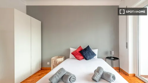 Privatzimmer in der Alameda das Linhas de Torres, bild 3 von 19