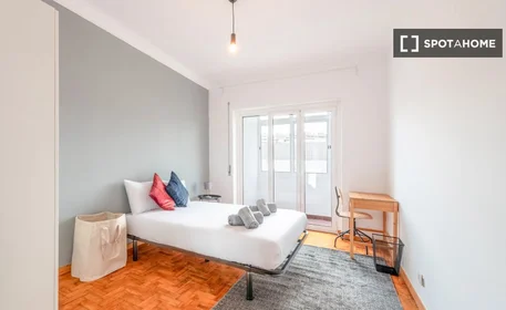 Privatzimmer in der Alameda das Linhas de Torres, bild 4 von 19