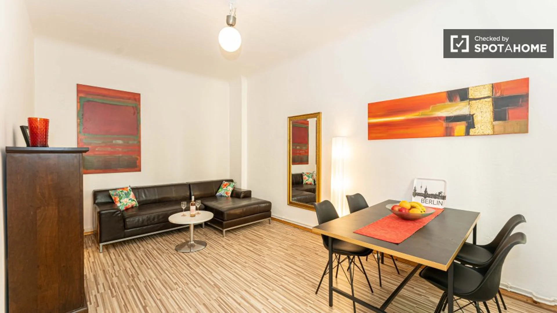 Hiddenseer Straße / Hochparterre