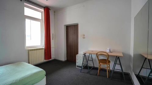 Zimmer mit Doppelbett zu vermieten Bucuresti