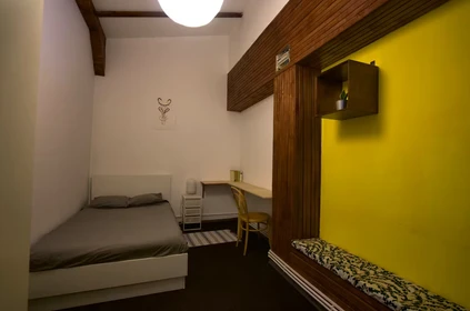 Stanza in affitto in appartamento condiviso a Bucuresti