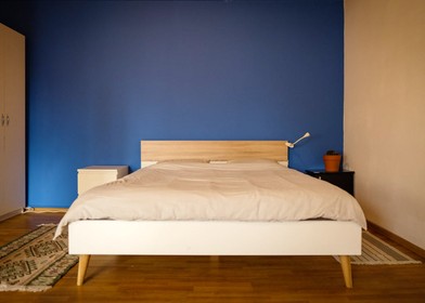 Zimmer mit Doppelbett zu vermieten bucuresti