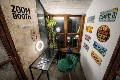 Shared room at City Center, Granada, image 18 of 38