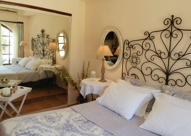 Pokój do wynajęcia z podwójnym łóżkiem w Rethymno