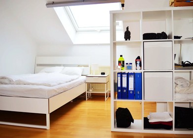 Pokój do wynajęcia z podwójnym łóżkiem w Wiedeń