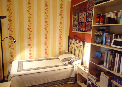 Castellón De La Plana de çift kişilik yataklı kiralık oda