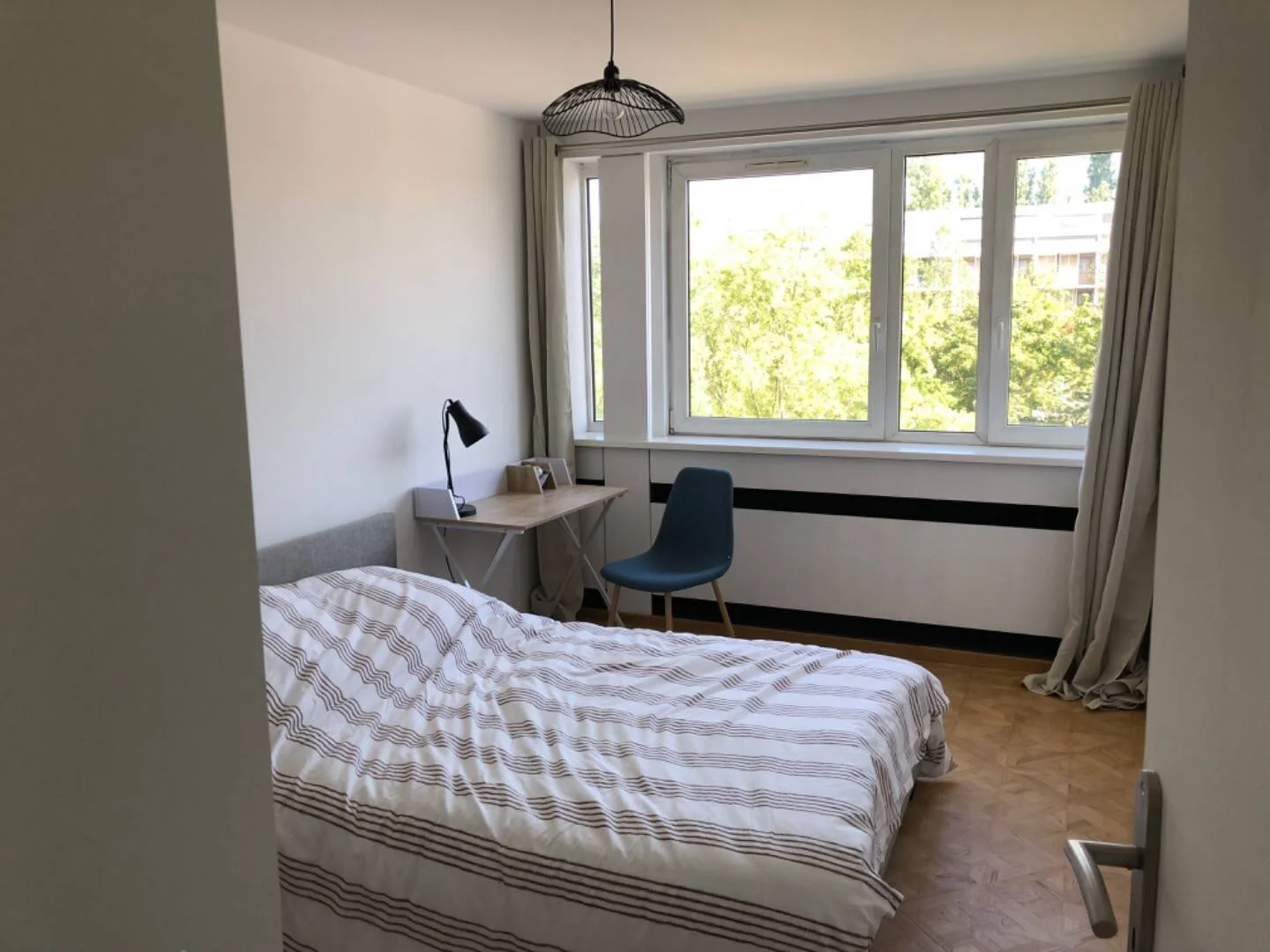 Wygodny i przestronny pokój studencki w 