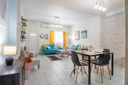 Entire apartment at Vasiliou Smpokou 57, image 16 of 39