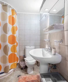 Appartamento intero in Vasiliou Smpokou 57, immagine 28 di 39