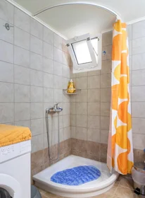 Entire apartment at Vasiliou Smpokou 57, image 29 of 39