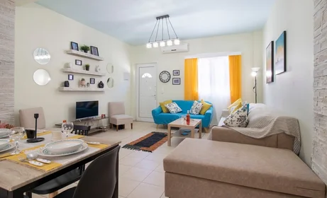 Entire apartment at Vasiliou Smpokou 57, image 4 of 39
