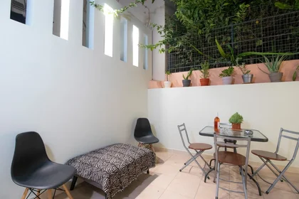 Appartamento intero in Vasiliou Smpokou 57, immagine 36 di 39