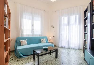 Appartamento intero in Melinas Merkouri 36, immagine 1 di 10